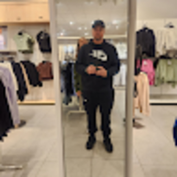 Meet your Posher, Brian - Picture 1 of 1